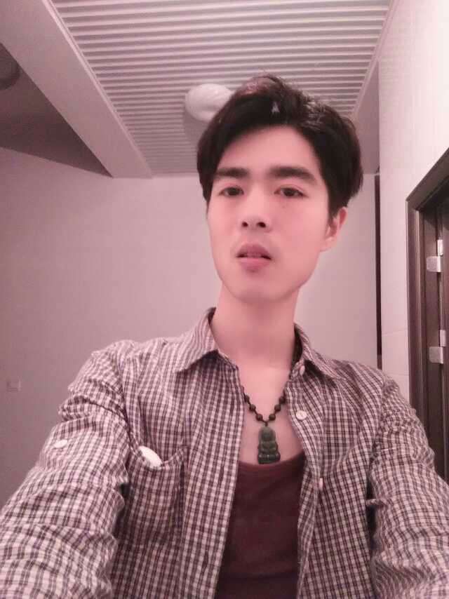 玩家照片 - 奔跑吧〃蠢货